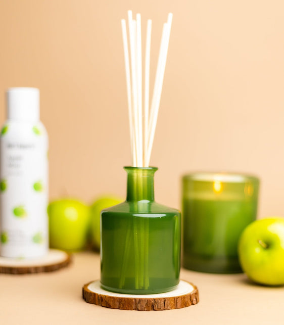 Pier 1 Apple Mint 8oz Reed Diffuser - Reed Diffusers