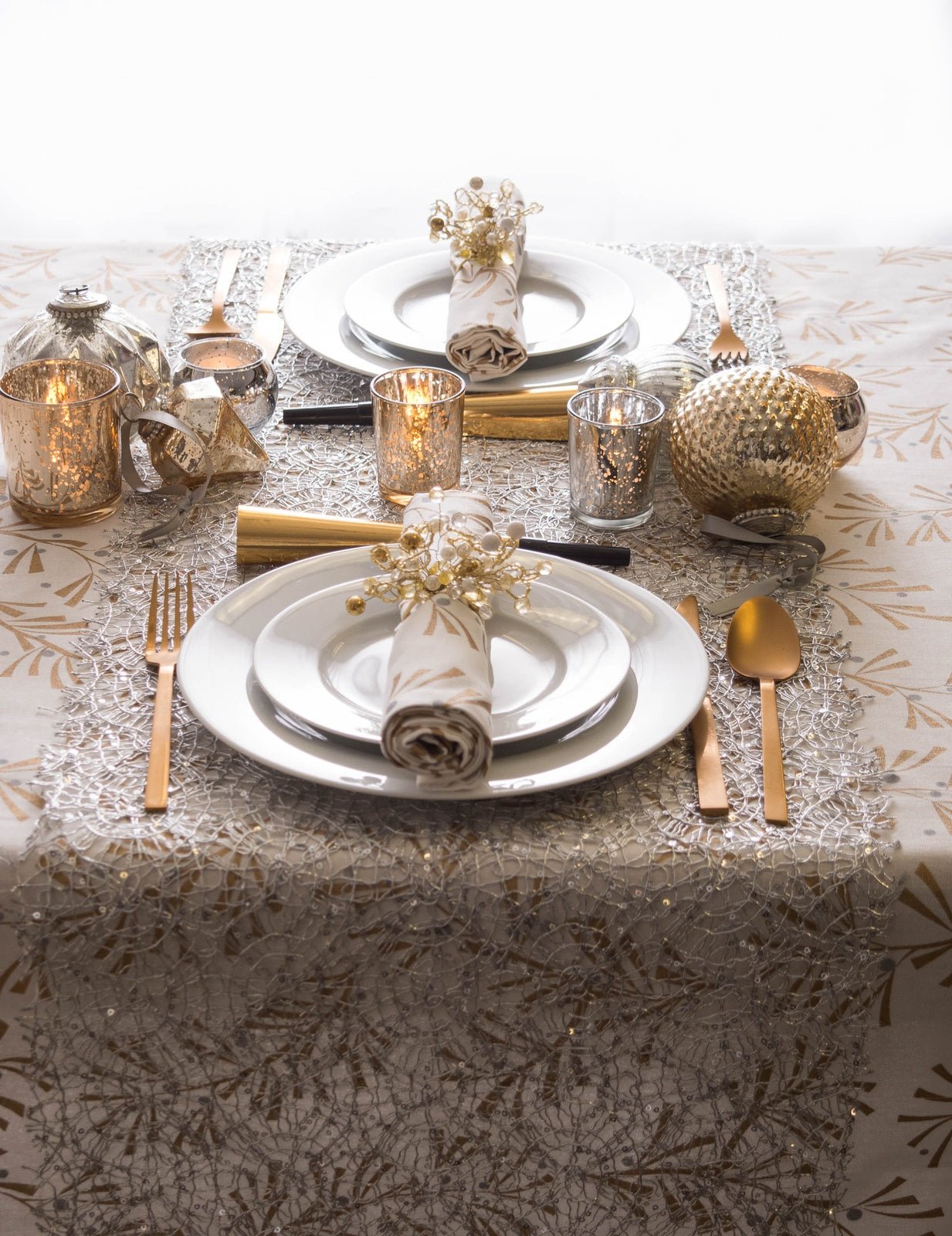 Silver Sequin Mesh Table Runner Roll 16in x 10ft - Table Runners