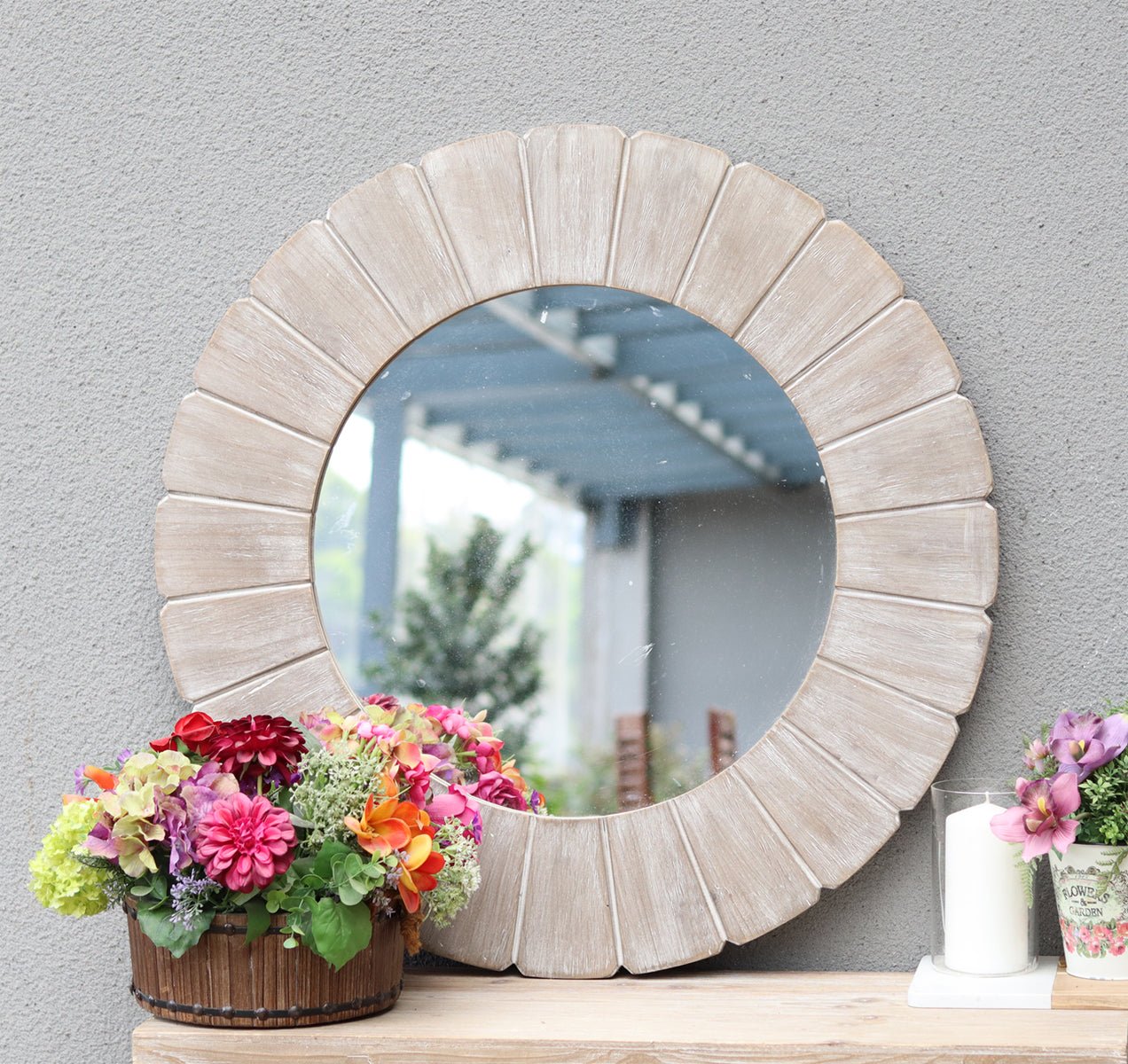 White-Round-Wood-Wall-Mirror-Mirrors
